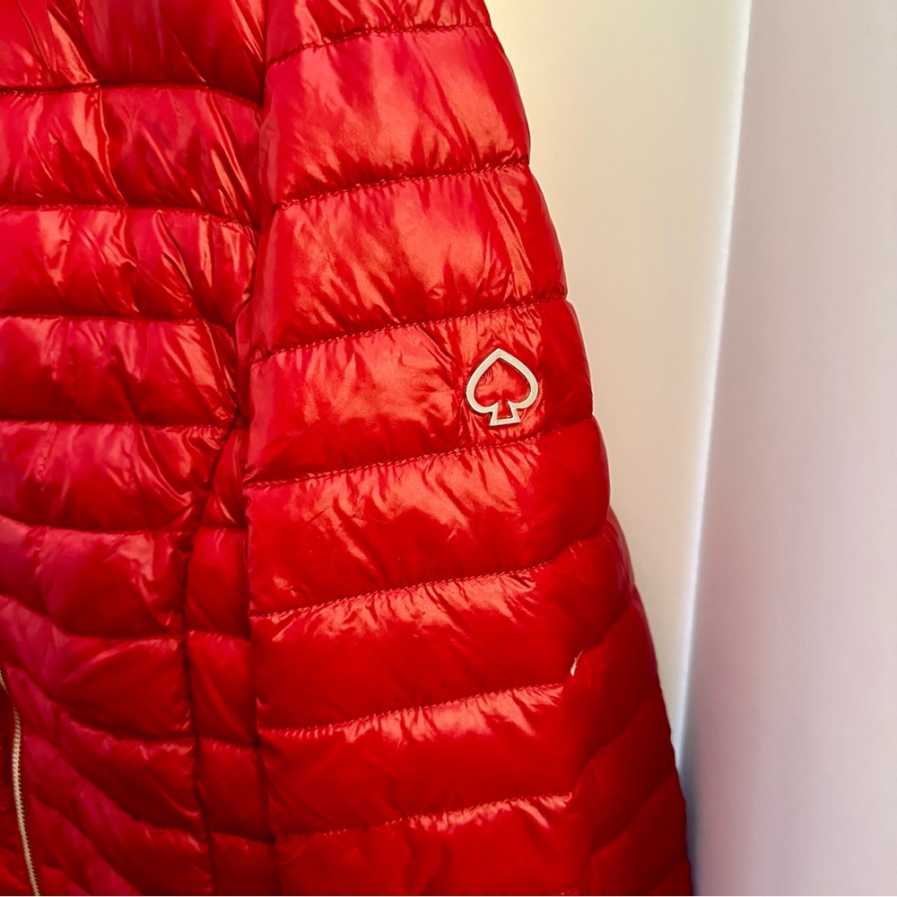 kate spade ♠️- Packable Down Jacket with Retractable Hood, “Burgundy” , XL - Picture 3 of 16